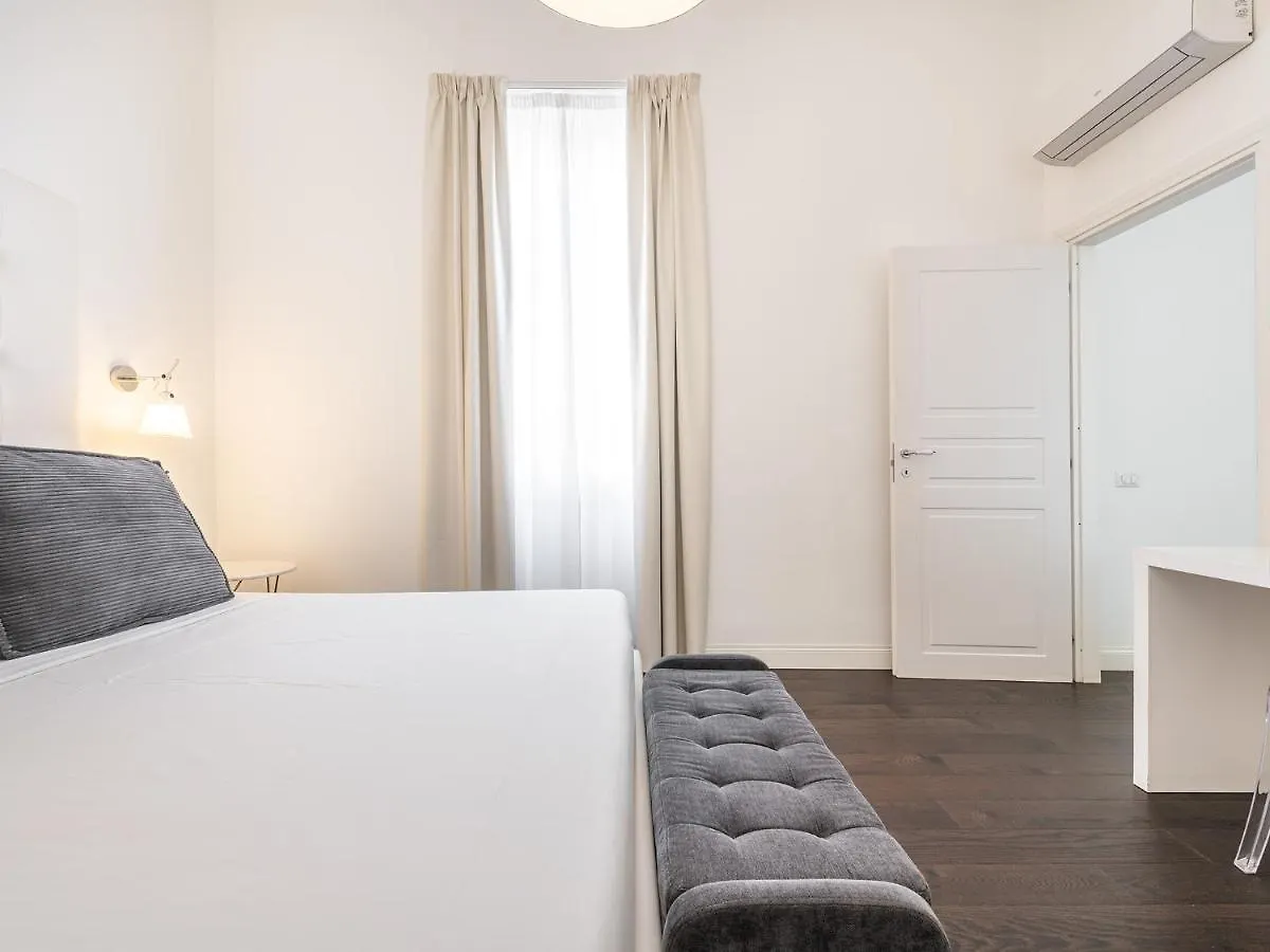 Pley Cagliari Boutique Suites