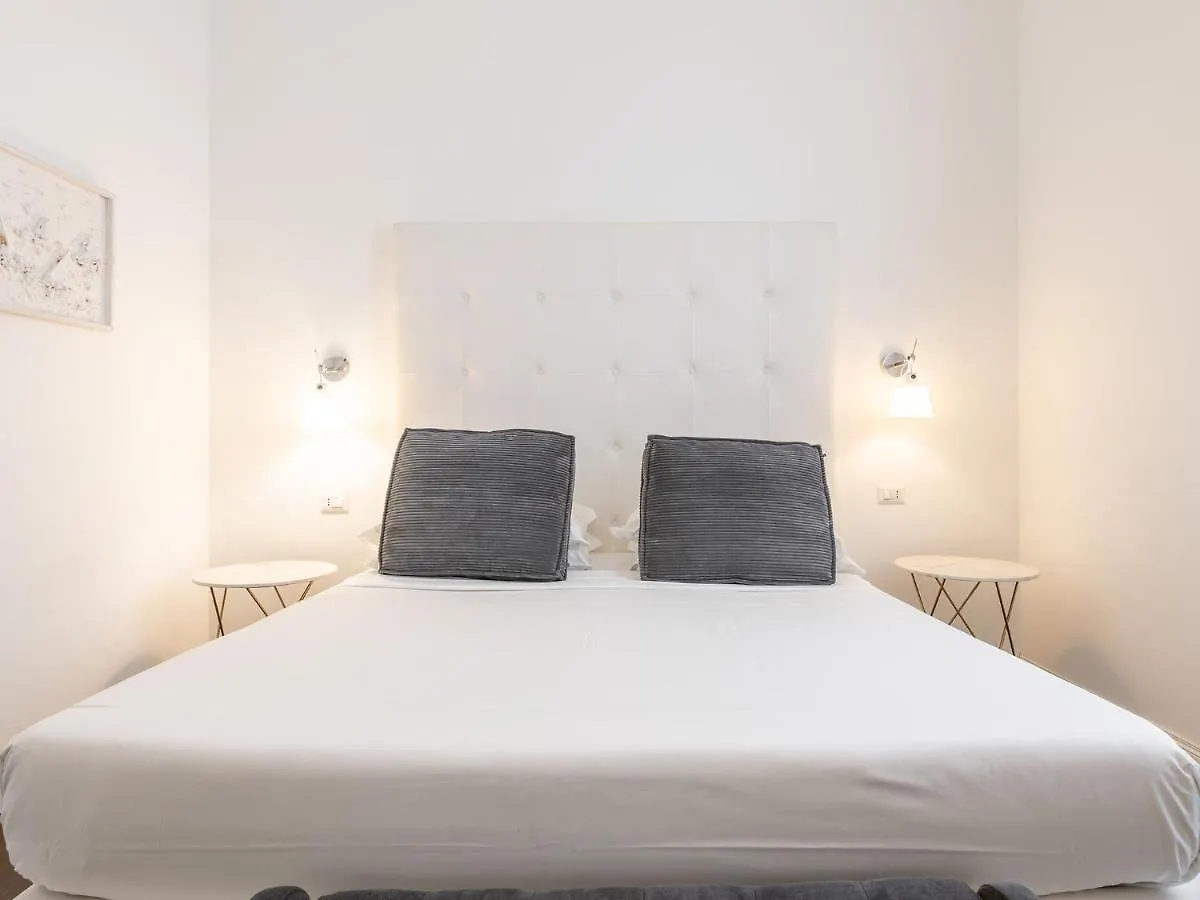 Pley Cagliari Boutique Suites Guest house