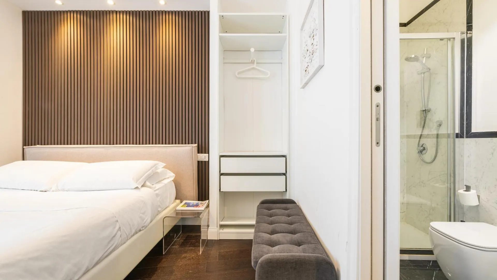 Pley Cagliari Boutique Suites Guest house