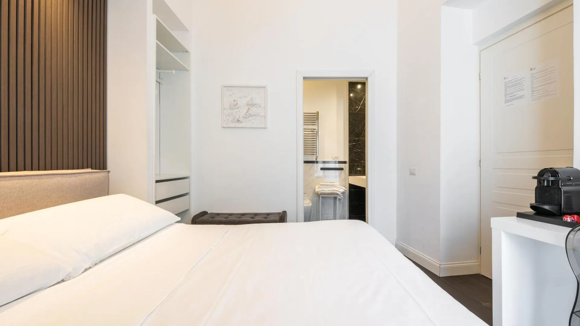 Guest house Pley Cagliari Boutique Suites